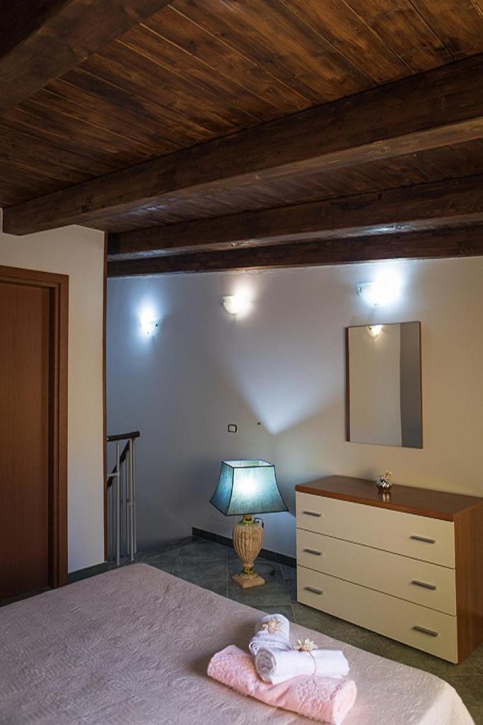 Casa Vacanze Fede Santo Stefano di Camastra Dış mekan fotoğraf